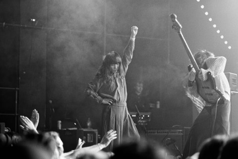 Bo Ningen smashing their headline set